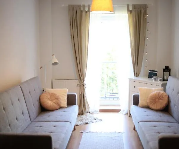 Hulaj Dusza דירה *